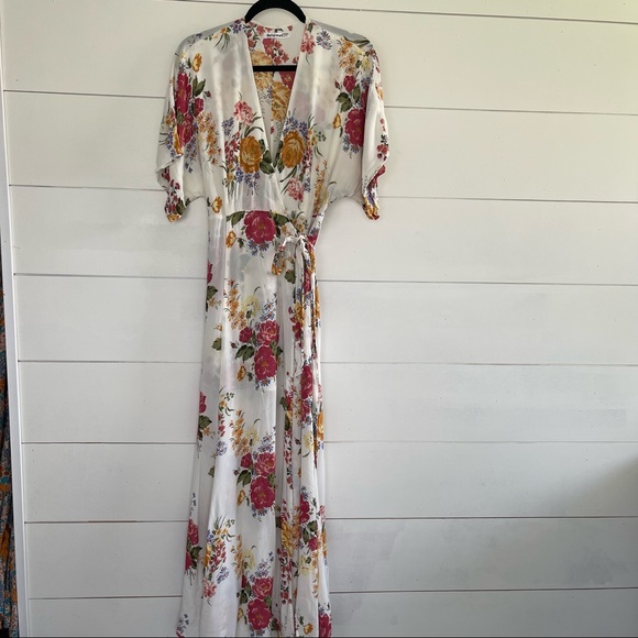 Reformation White Floral Vneck Maxi Dress - Picture 4 of 13